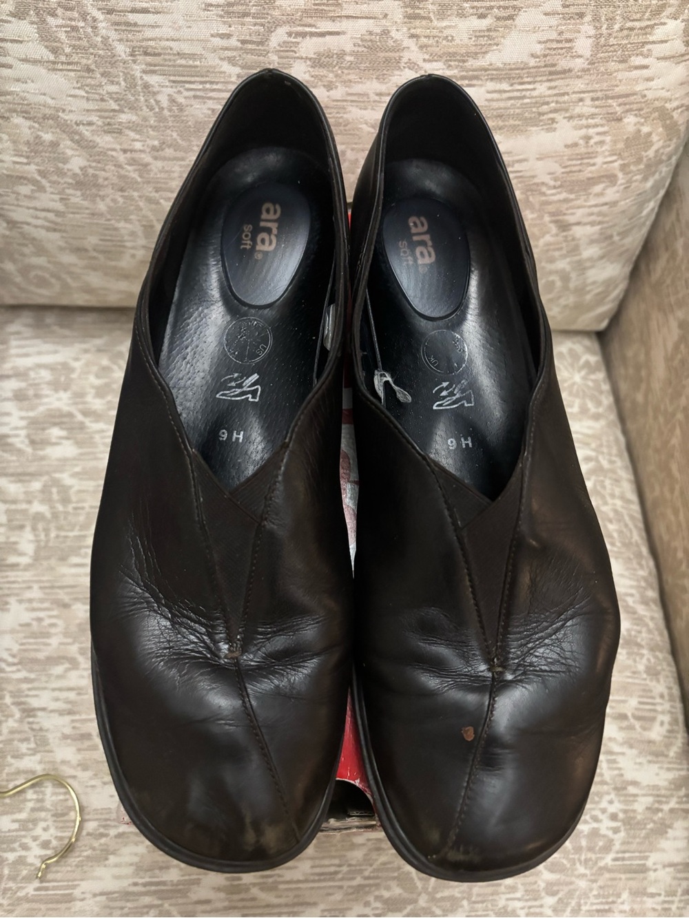 Ara Black Leather Women's Slip-On Loafers